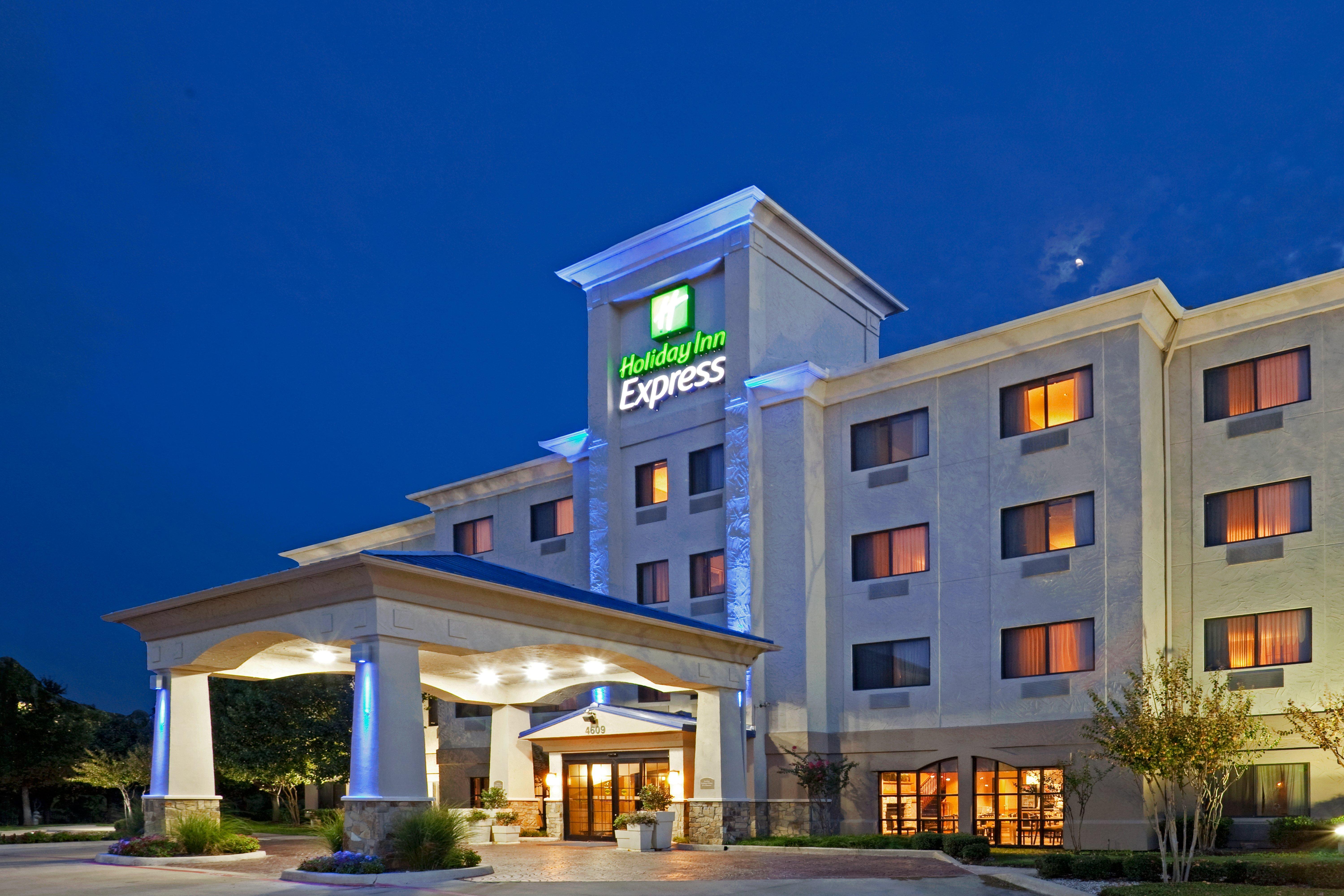 Holiday Inn Express Hotel And Suites Fort Worth/I-20 Экстерьер фото