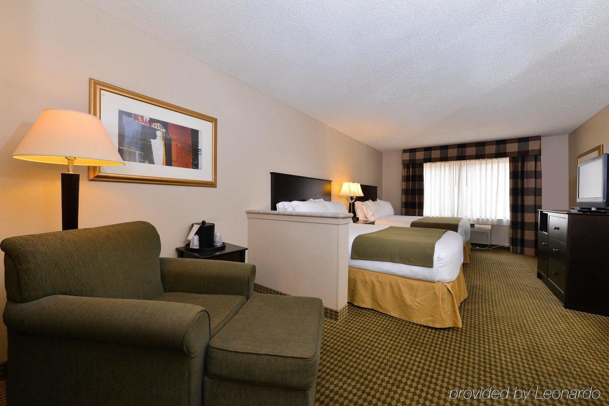 Holiday Inn Express Hotel And Suites Fort Worth/I-20 Экстерьер фото